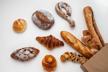 たくさんの種類のパンの背景