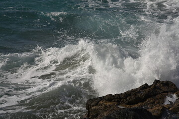 Visisting the coastline and contemplating its relaxing moments