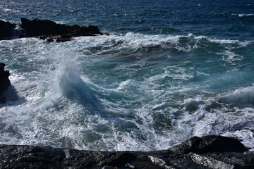 Visisting the coastline and contemplating its relaxing moments