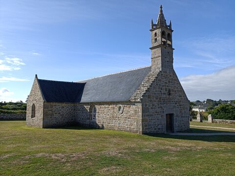 Chapelle Saint-Michel à Plouguerneau (Bretagne, Finistère, France)
