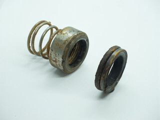 old  mechanical seal part of a centrifugal pump - 528016529