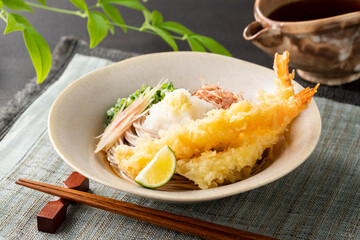 海老天ぶっかけ蕎麦