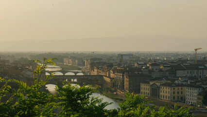 Atardecer en Florencia junto al rio Arno