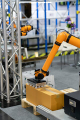 robot programming arm in automation system