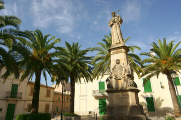 Plaza de Fray Junípero Serra. Petra.Mallorca.Baleares.España.