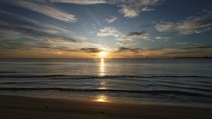 Port la Nouvelle - l'ile aux oiseaux - Lever de soleil sur la méditerranée