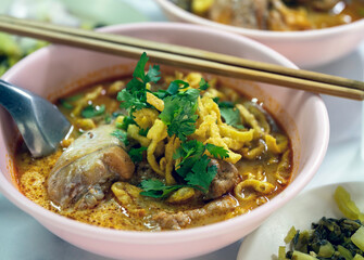 Thai noodles Khao Soi North