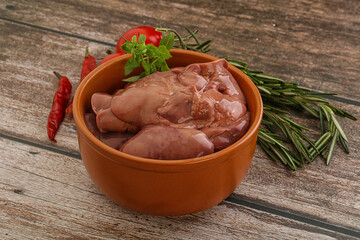 Raw chicken liver in the bowl
