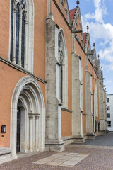 Fototapeta na wymiar Door of the Katarinenkirche church of Braunschweig, Germany