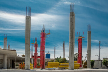Formwork for round columns in housing construction