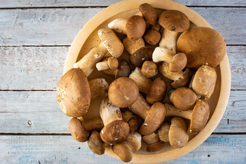 Mushrooms on a wooden plate