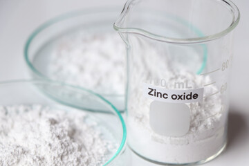 zinc oxide in glass, chemical in the laboratory
