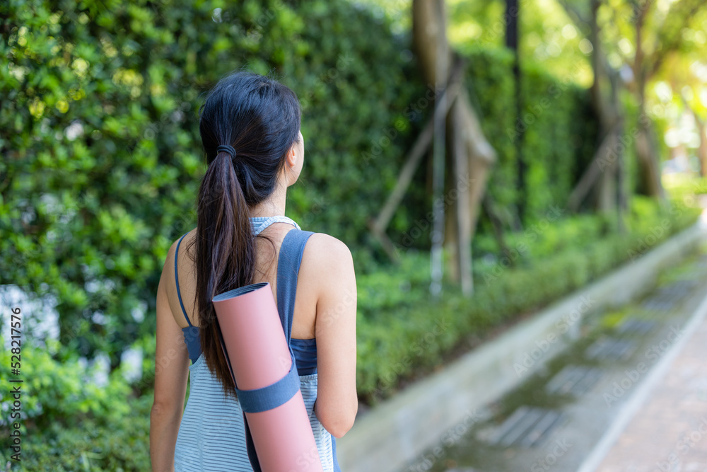 Sticker woman wearing sportswear and yoga mat for practicing yoga