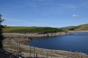 the top lake at elan valley during the 2022 drought in the uk - obrazy, fototapety, plakaty