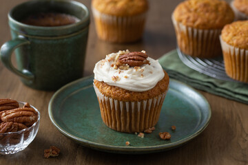 carrot and nuts cupcake
