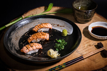 Nigiri of Salon Grilled