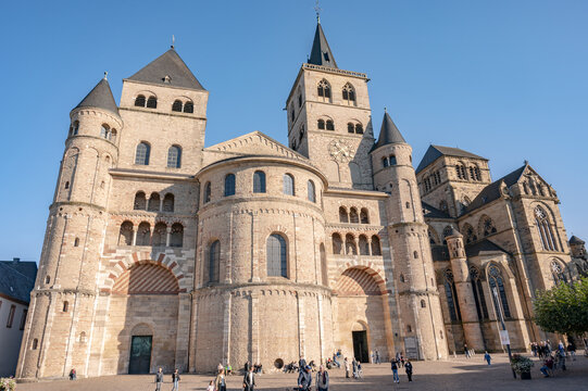 Trier October 2021: The High Cathedral of St. Peter zu Trier is the oldest episcopal church in Germany and the mother church of the Trier diocese.