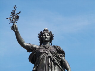 Fototapeta na wymiar Buste de Marianne la statue de la république française