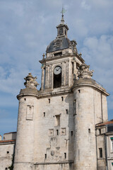 Fototapeta na wymiar La grosse horloge de la Rochelle