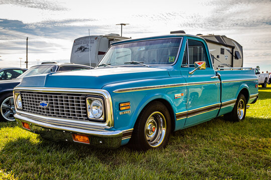 1972 Chevrolet Cheyenne Super C10 Pickup Truck