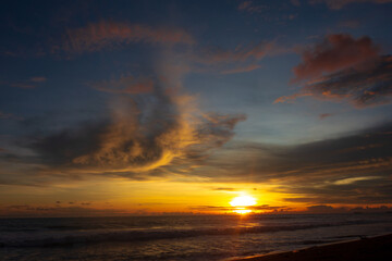 Fototapeta na wymiar Beautiful beach view at sunset.