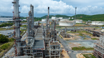 Oil Refinery Gas Chemical Equipment Prodiction import export Concept, Crude Oil Refinery Plant...
