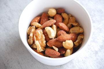 栄養たっぷりで健康に良いミックスナッツ