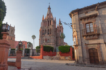Parroquia Archangel church Jardin Town Square Rafael Chruch San Miguel de Allende, Mexico. Parroaguia created in 1600s.