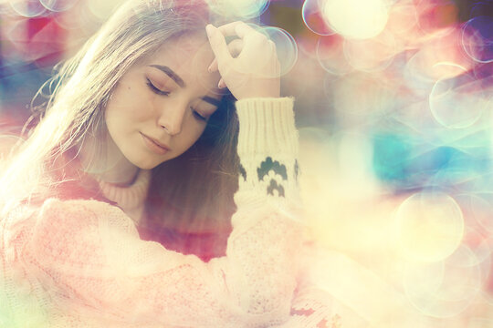 autumn park female walk, chill, lifestyle outdoor September style girl