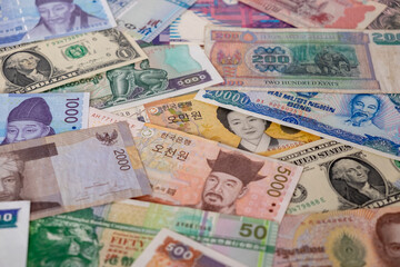 international banknotes
