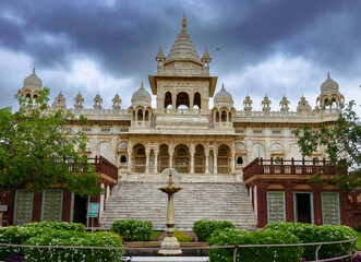 Fototapeta na wymiar View of the Cenotaph located in Jodhpur, in the Indian state of Rajasthan. known as The Jaswant Thada.