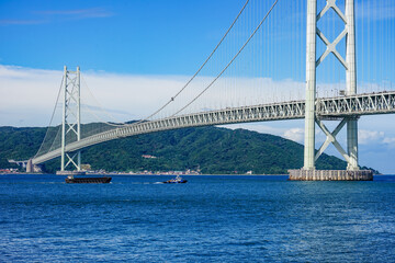 アジュール舞子から望む明石海峡大橋（兵庫県神戸市）