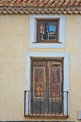 Fototapeta na wymiar Streets of Cuenca. Daily urban Life