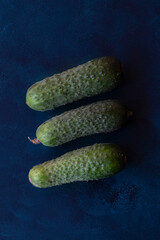 zielony ogórek kwaszenie zdrowy surowy jedzenie warzywo uprawa zbiory - obrazy, fototapety, plakaty