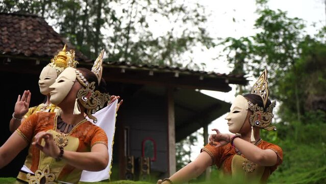Kulon Progo, Yogyakarta, Indonesia 6 September 2022 : Sendratari Sugriwa Subali is a traditional Dance in Jatimulyo, Kulon Progo, Yogyakarta