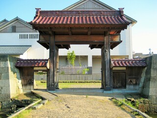 Fototapeta premium 福井城跡 舎人門