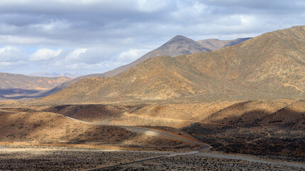 Fototapeta na wymiar Montañas desierto de Chile