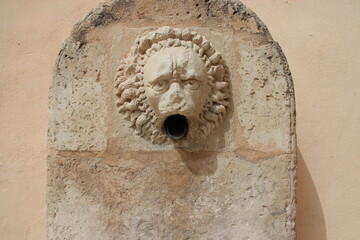 old fountain in ragusa in sicily (italy)  - obrazy, fototapety, plakaty