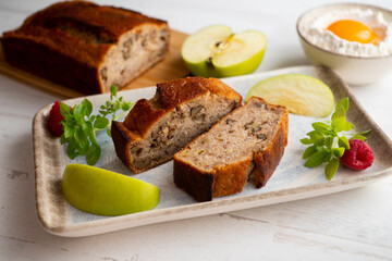 Vegan cake with green apple.