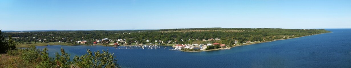 Fototapeta na wymiar Panorama of Gore bay, Manitoulin Island, ON, Canada