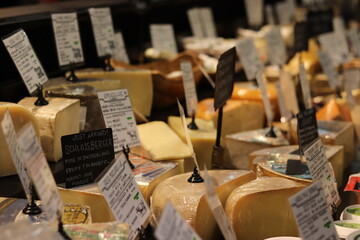 Indoor Farmers Market 