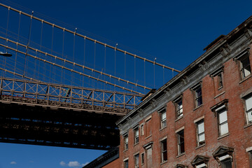 Residential building under the Brooklyn Bridge