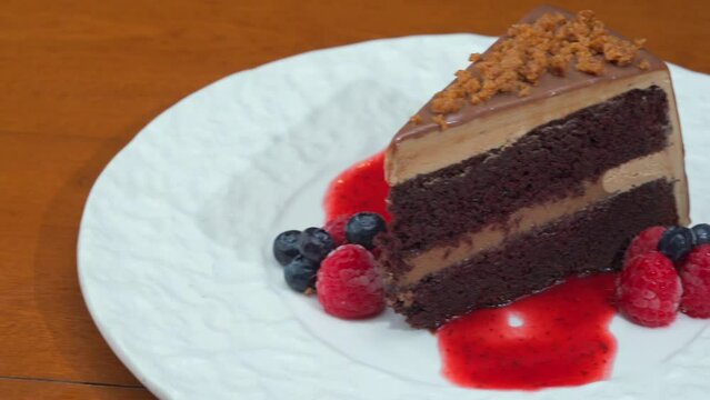 Mocha chocolate cake top vie slider shot