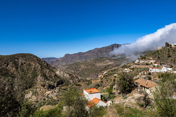 Fototapeta na wymiar Valley of Tejeda at Gran Canaria, Spain. Hiking along the Barranco de Tejeda
