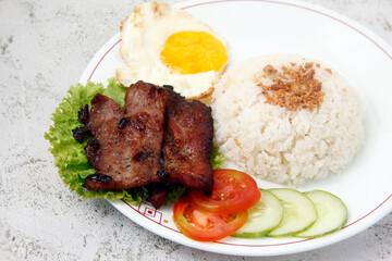 Freshly cooked Filipino food called Tocilog