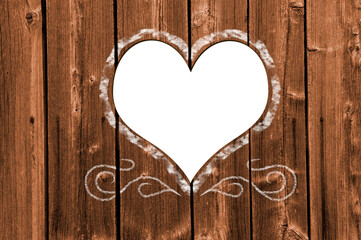 Holzwand mit Herzform