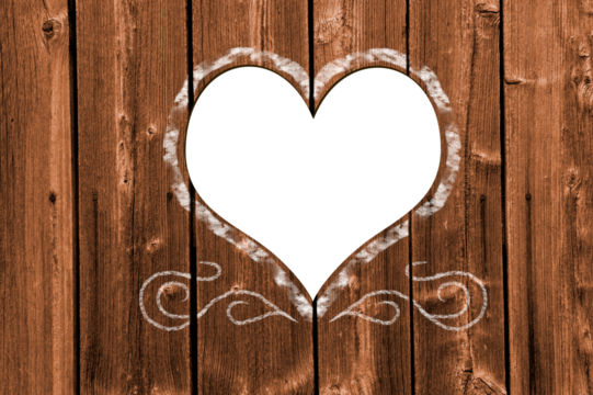 Holzwand mit Herzform