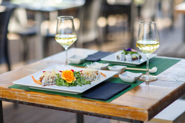 sushi, food, fish, seafood, meal, sashimi, dinner, horizontal, photography, lunch, freshness, rice, chopstick, salmon, raw food, japanese, color image, plate, tuna, japanese food, maki, seaweed, close