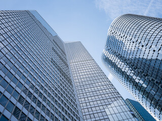 Des bureaux d'entreprise dans un quartier d'affaires dans des grattes-ciel modernes