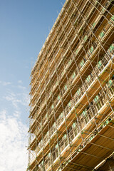 Fototapeta na wymiar Newcastle UK: 17th Nov 2021: Scaffolding on multi-storey building with copy space